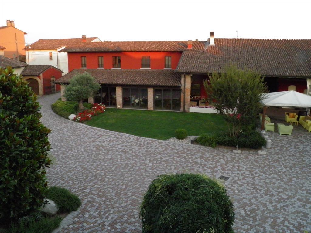 Affittacamere Il Persicone Cornaleto Exterior photo