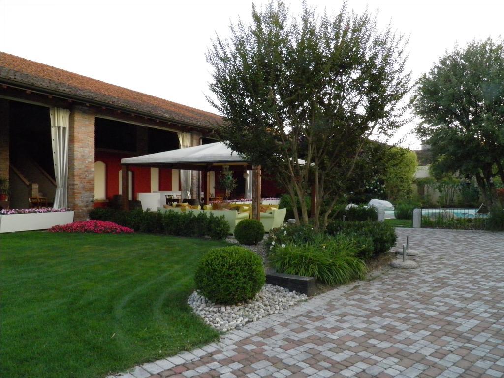 Affittacamere Il Persicone Cornaleto Exterior photo